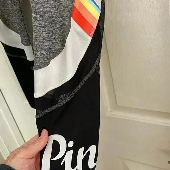 COPY - SZ L Victoria Secret PINK leggings/joggers Great Condition - Picture 3 of 5